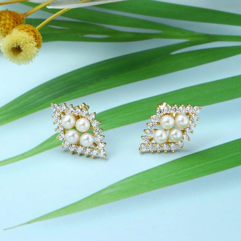 New Women's Natural Pearl Earrings