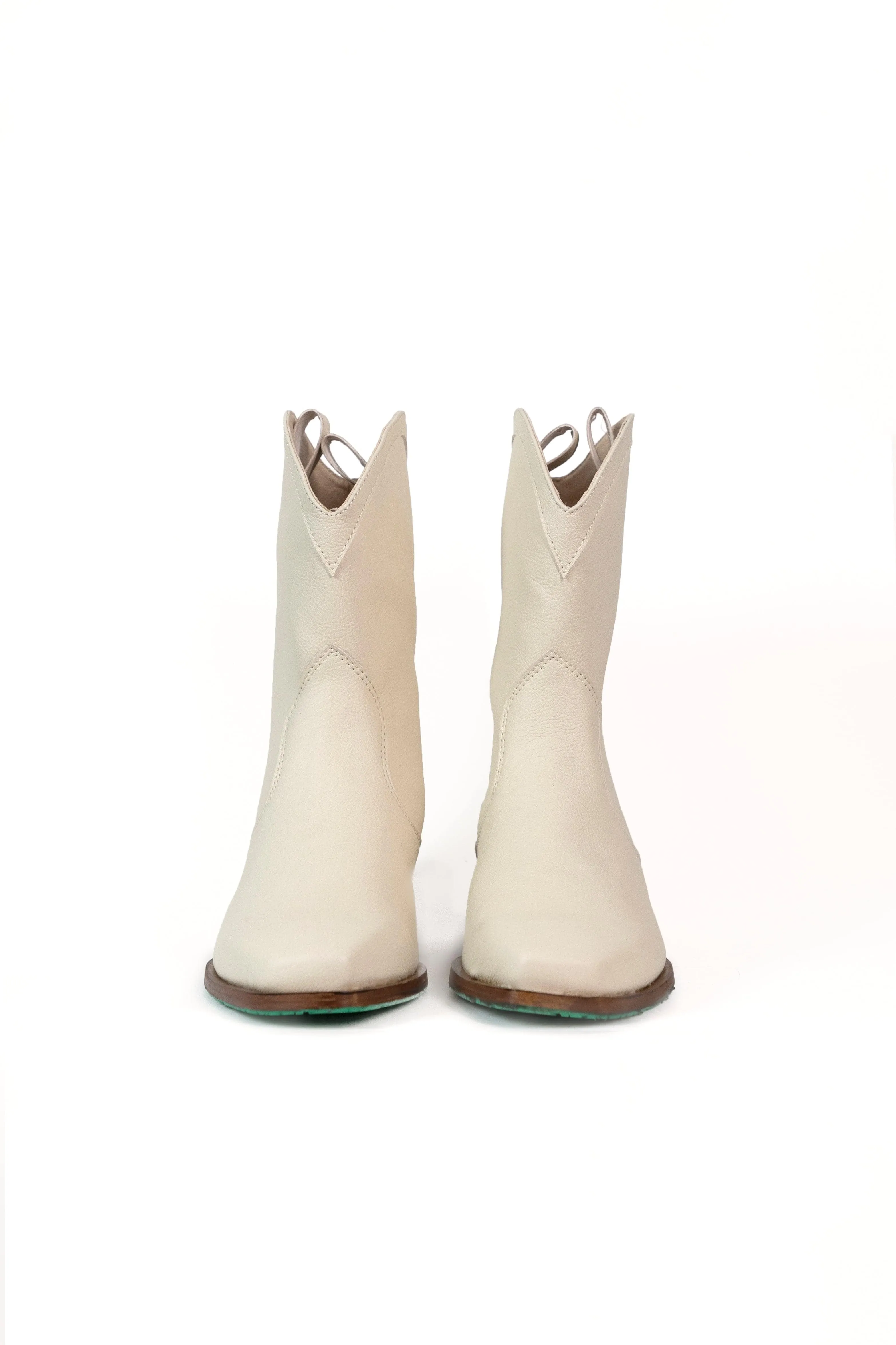 Nicole Vegan Apple Leder Cowboystiefel | Creme