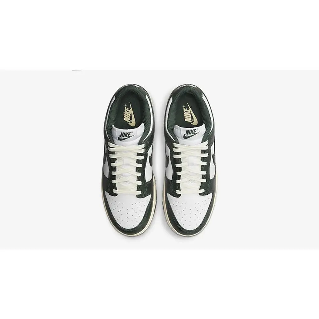 Nike Sneakers Nike Dunk Low Vintage Grün (D)