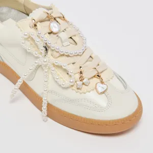 NOTICE SNEAKERS WEIß   PERLEN CHARM BUNDLE