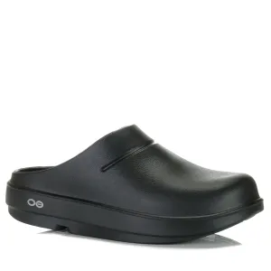 Oofos OOclog Schwarz