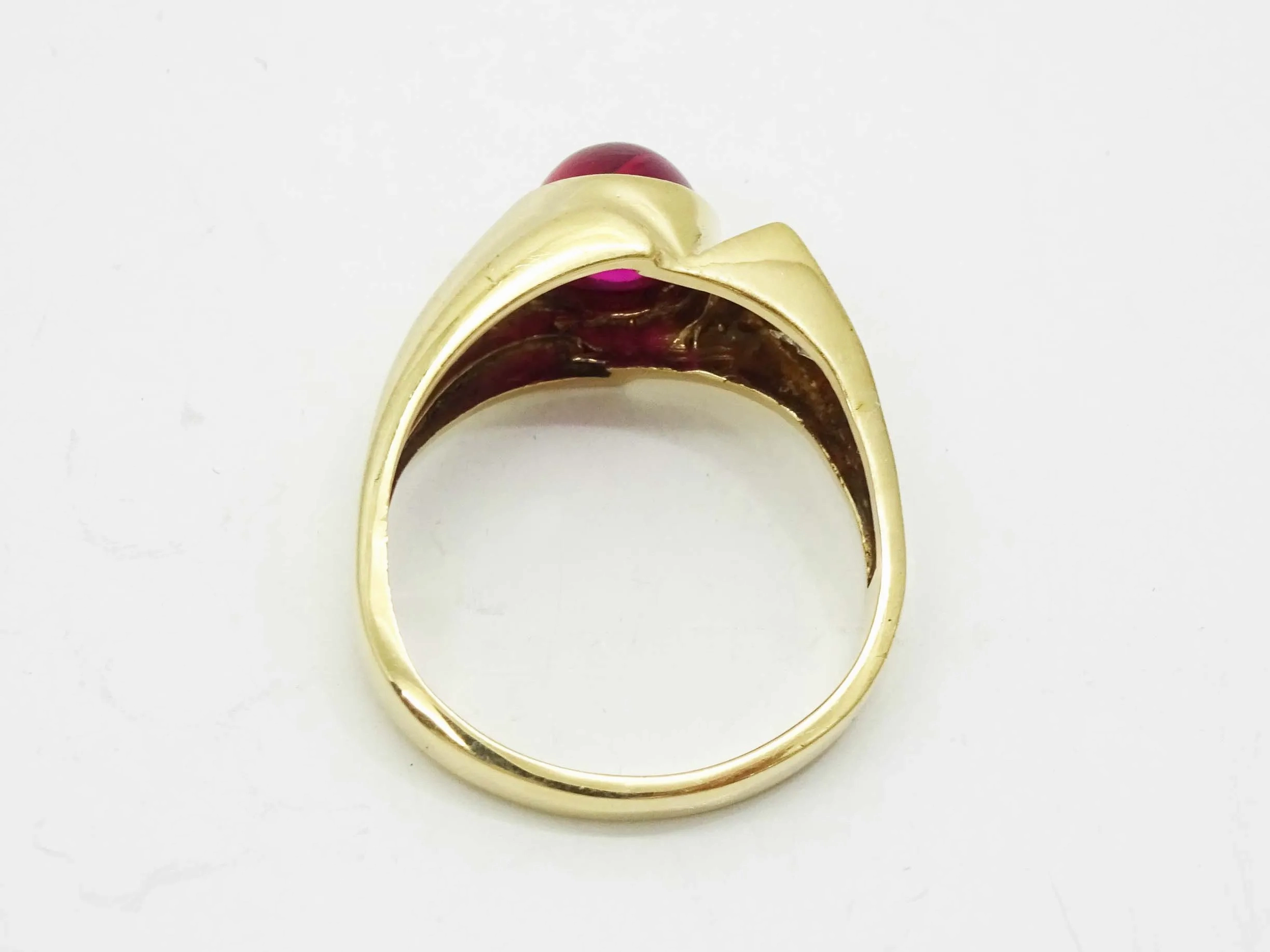 Oval Red Glass Cabochon &amp; Natural Diamond Ring 10k Gold Size 10.5