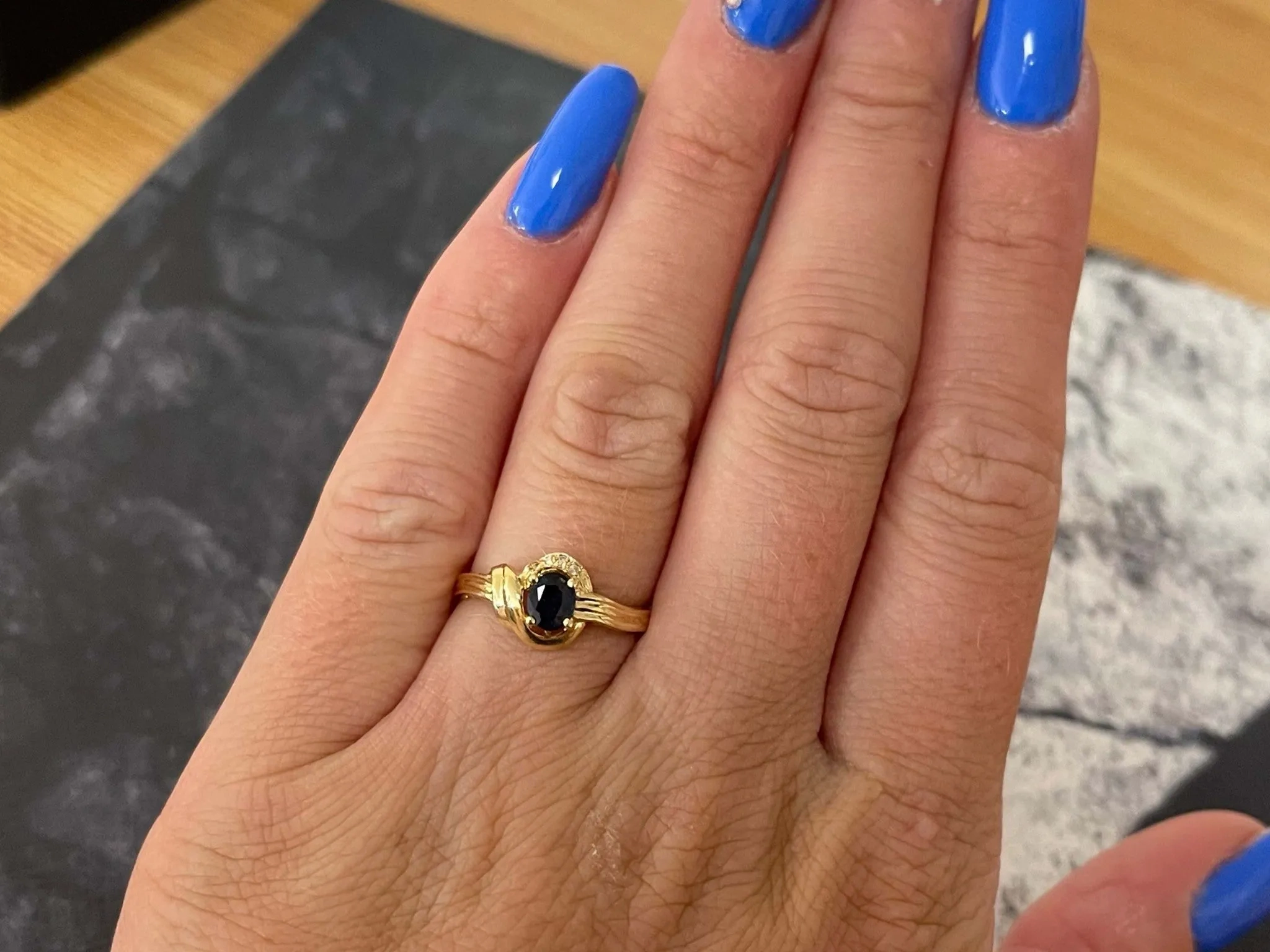 Oval Sapphire Diamond Ring in 14k Yellow Gold