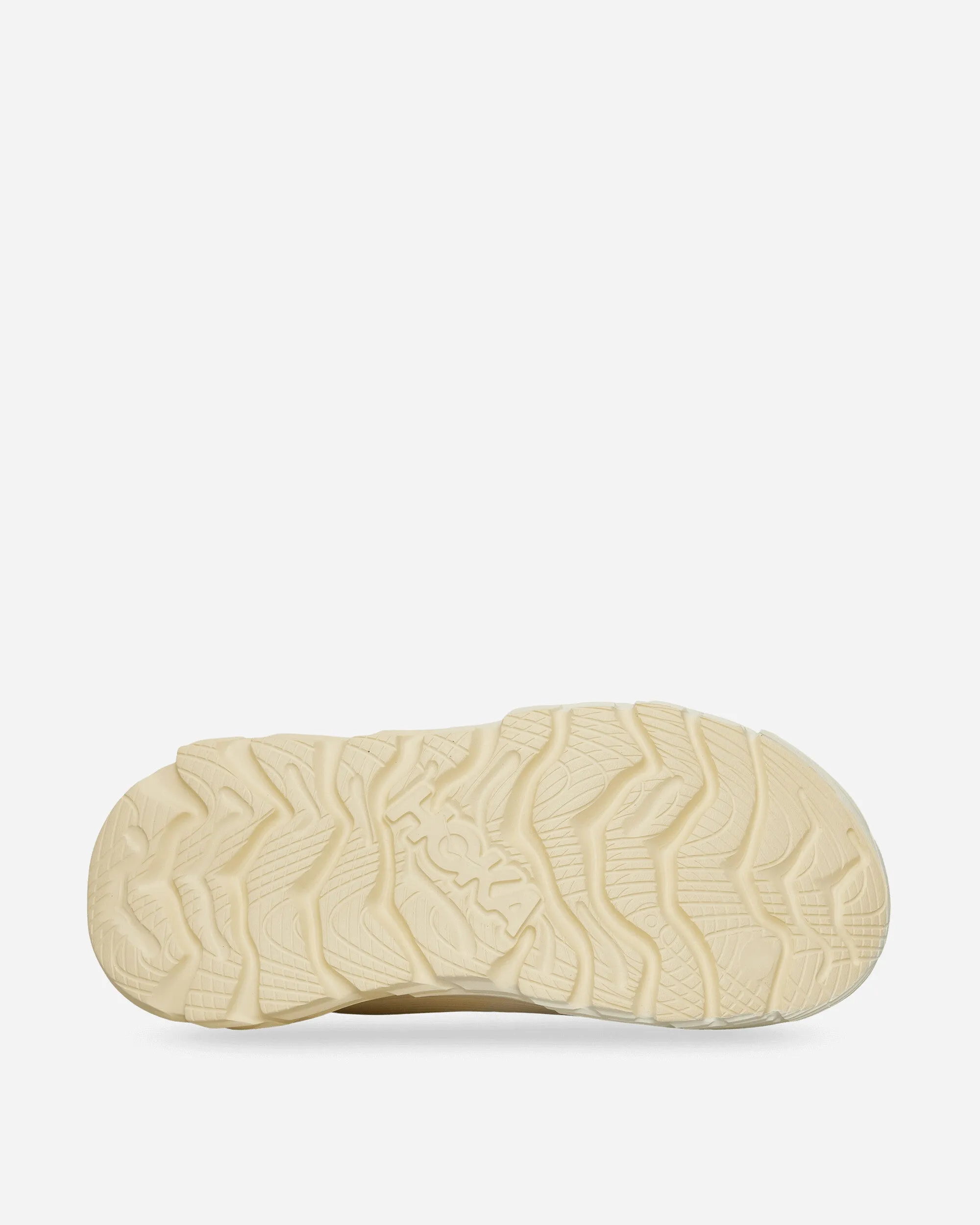 Paria Farzaneh Restore Chukka Sneakers Creme