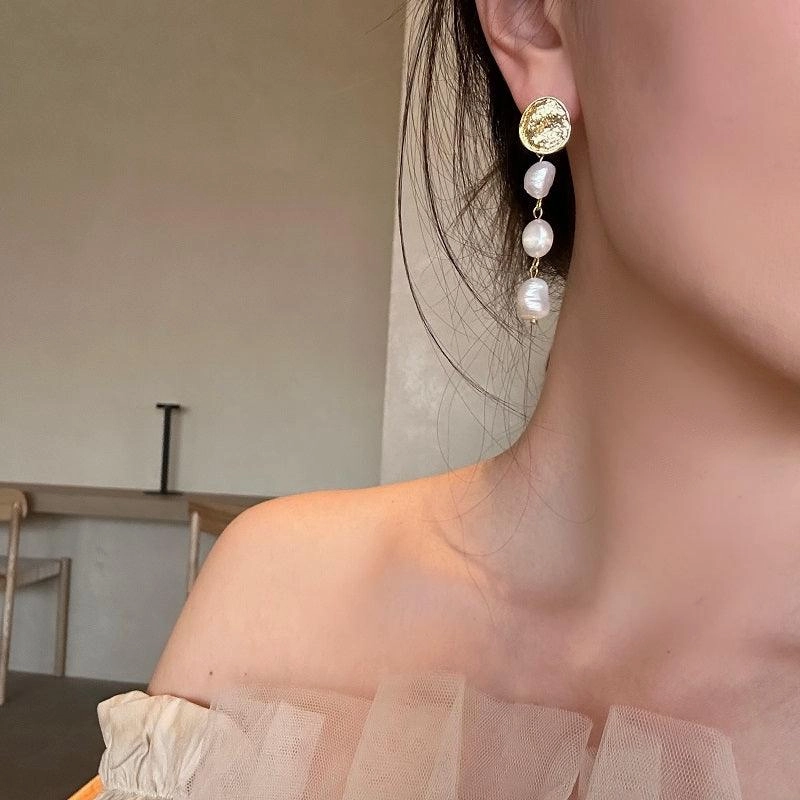 Pearl Gold Coin Spliced Metal Long Earrings