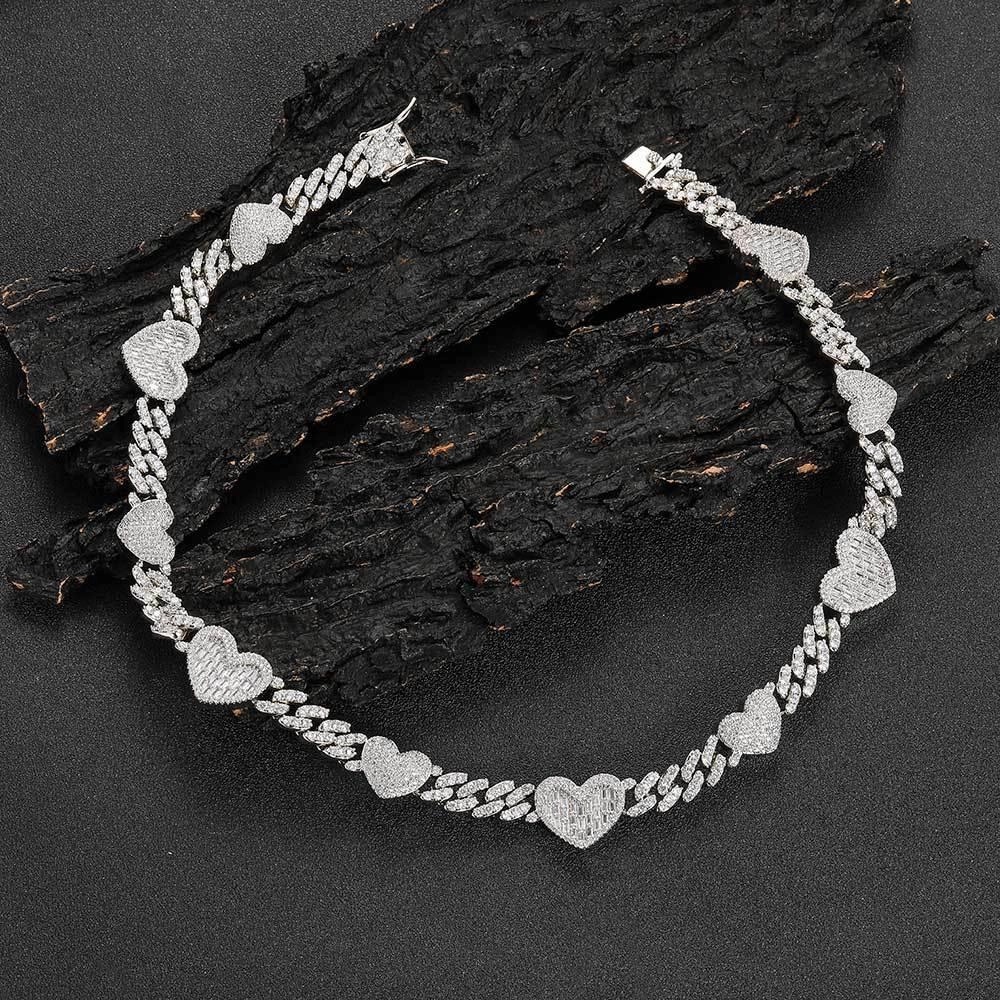 Personality Cuban Link Chain Dignified Sense Of Design Heart Clavicle Chain