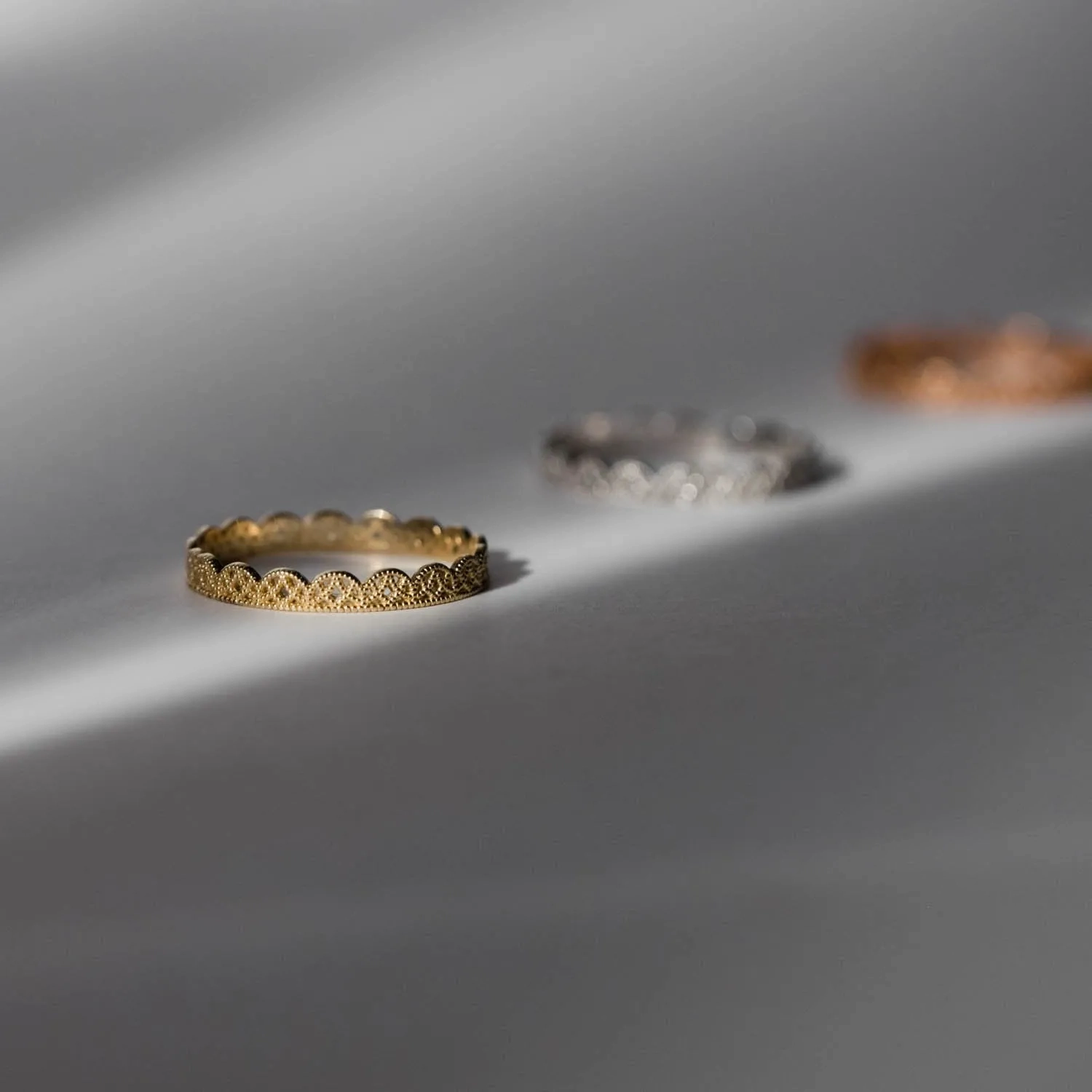Petite Lace Band