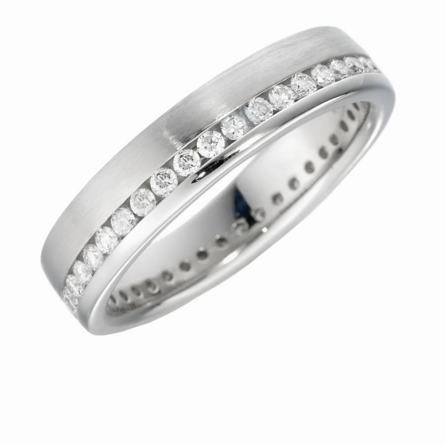 Platinum Offset Channel Set Round Brilliant Cut Diamond Full Eternity Band texture-diamond  