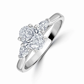 Platinum Oval Cut & 2-Pear Cut Diamond Trilogy Ring texture-diamond  