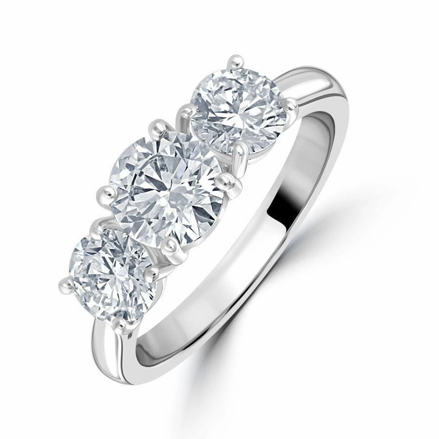 Platinum Round Brilliant Cut Diamond 3-Stone Ring texture-diamond  