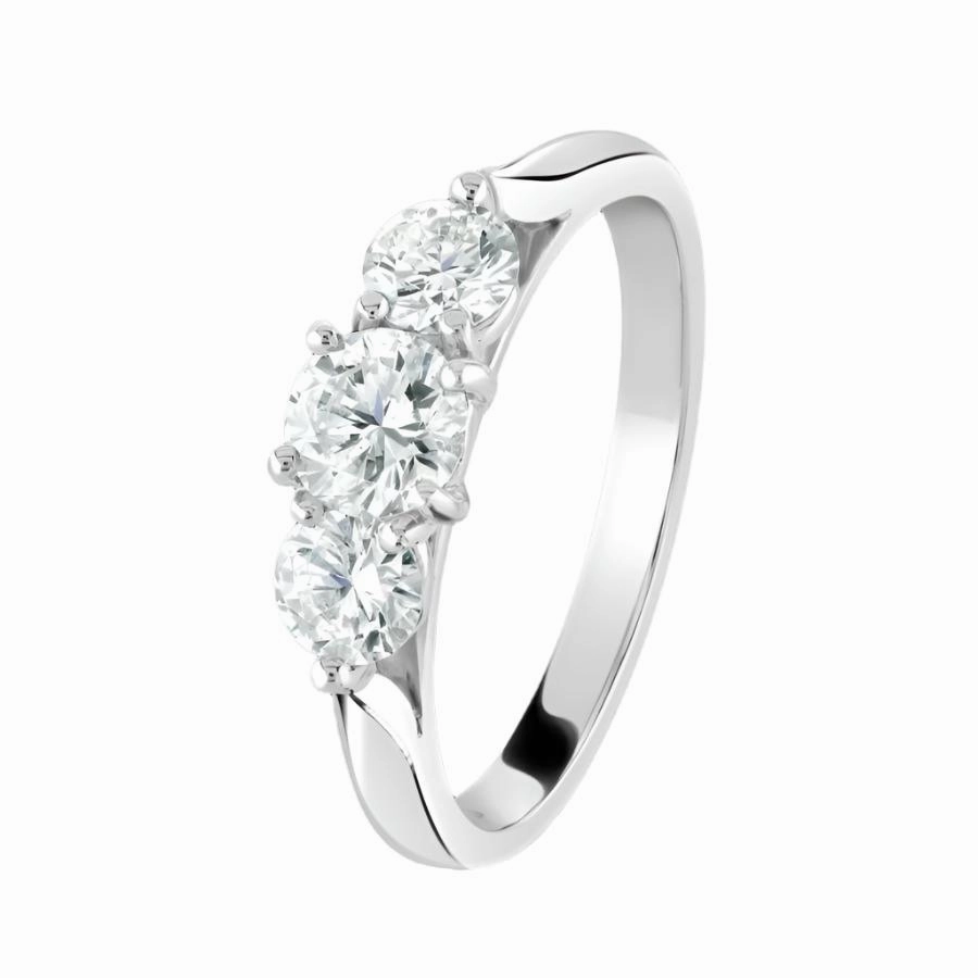Platinum Round Brilliant Cut Diamond Trilogy Ring texture-diamond  
