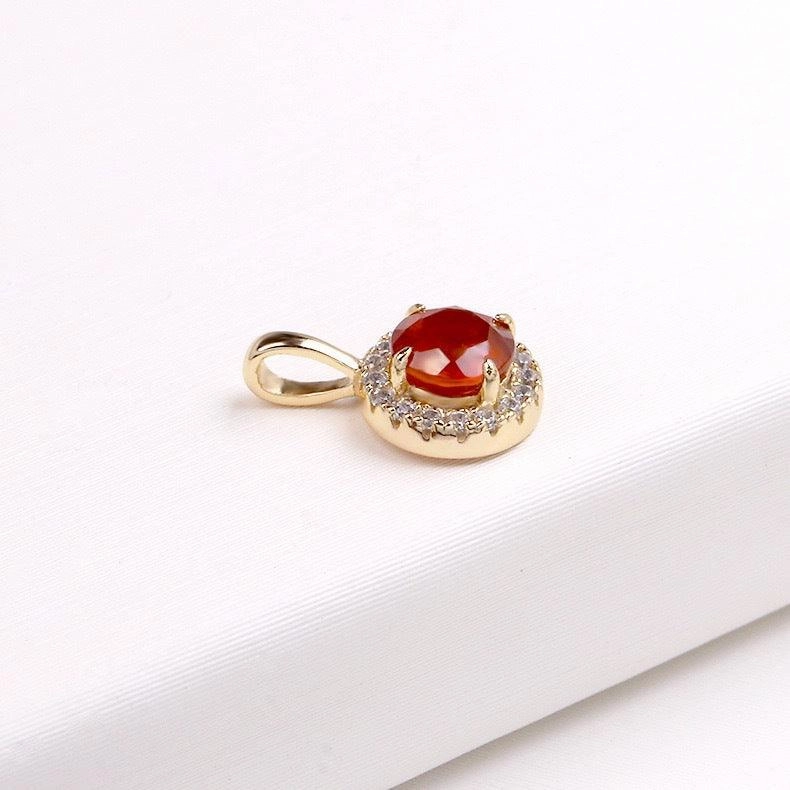 Pomegranate Zirconium Light Luxury Pendant