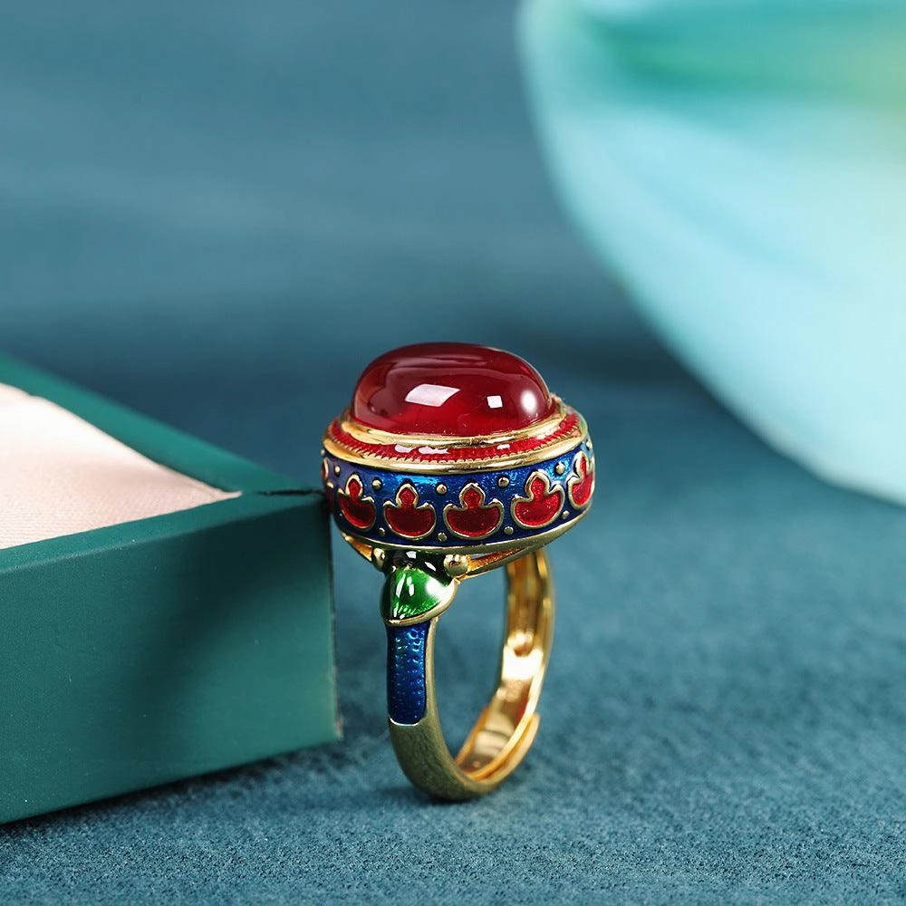 Red Corundum Ladies Ring S925 Silver Ornaments Live Hand Ornaments