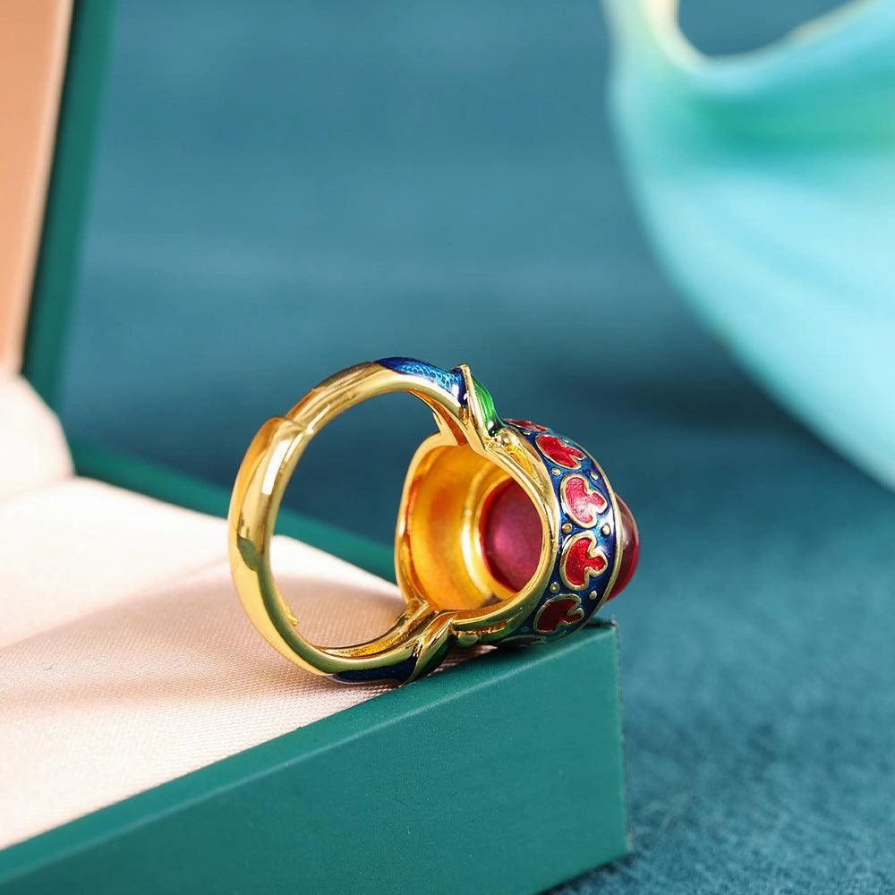 Red Corundum Ladies Ring S925 Silver Ornaments Live Hand Ornaments