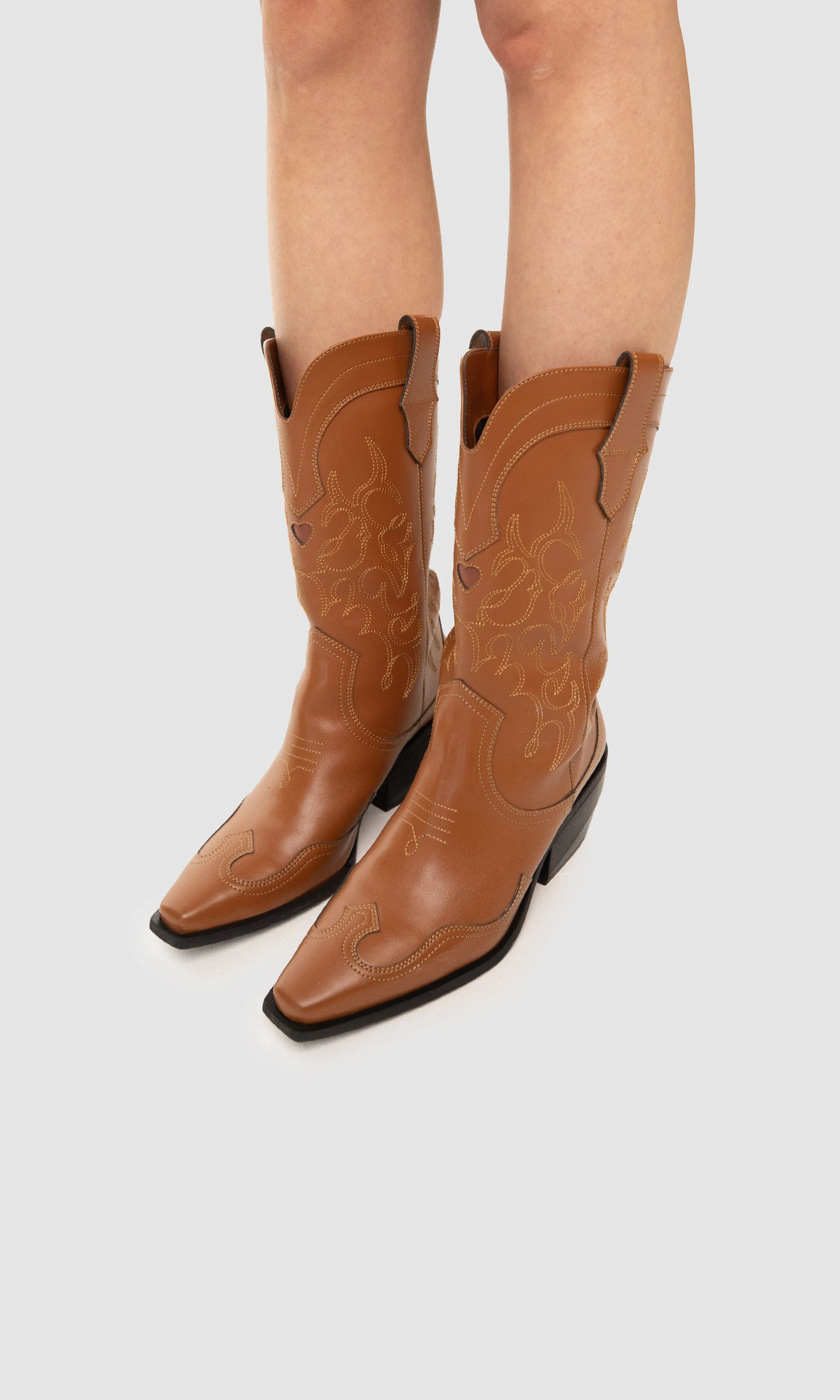 Regan II Vegane Apfel-Leder Cowboystiefel | Ingwer
