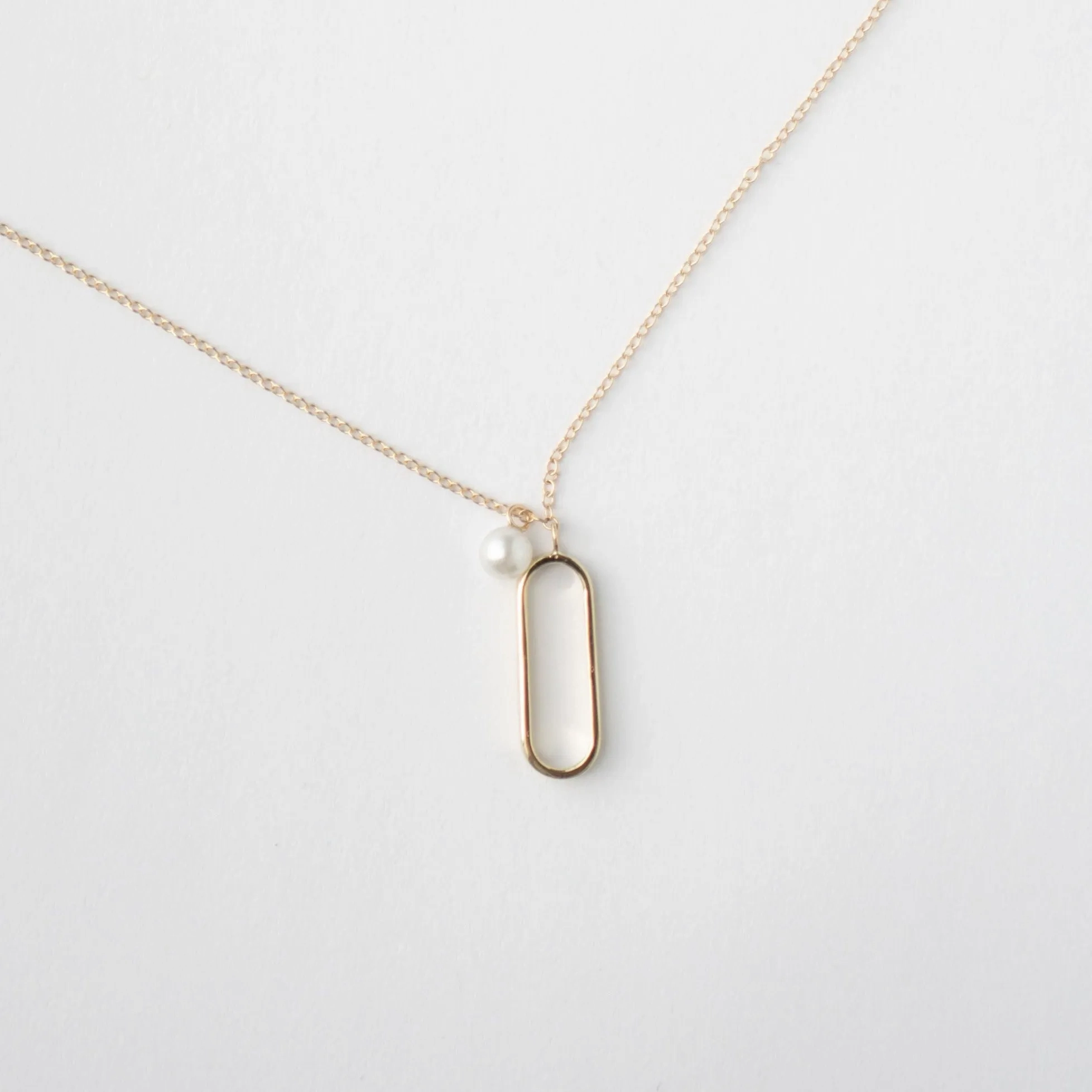 Rengi Necklace with Pearl
