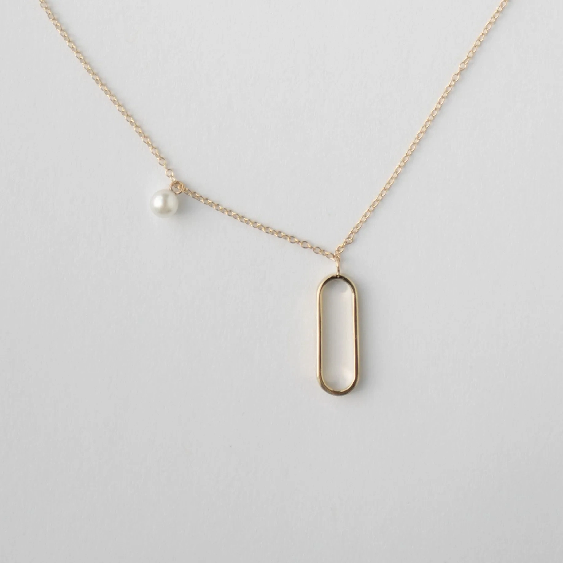 Rengi Necklace with Pearl