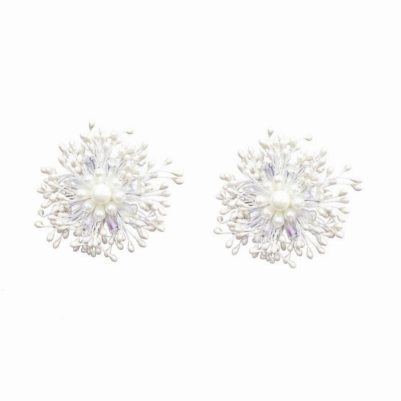 Retro Earrings Exaggerated White Flowers For Women