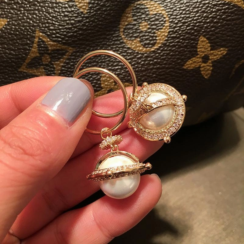 S925 Silver Pin Women's Planet Pearl Earrings