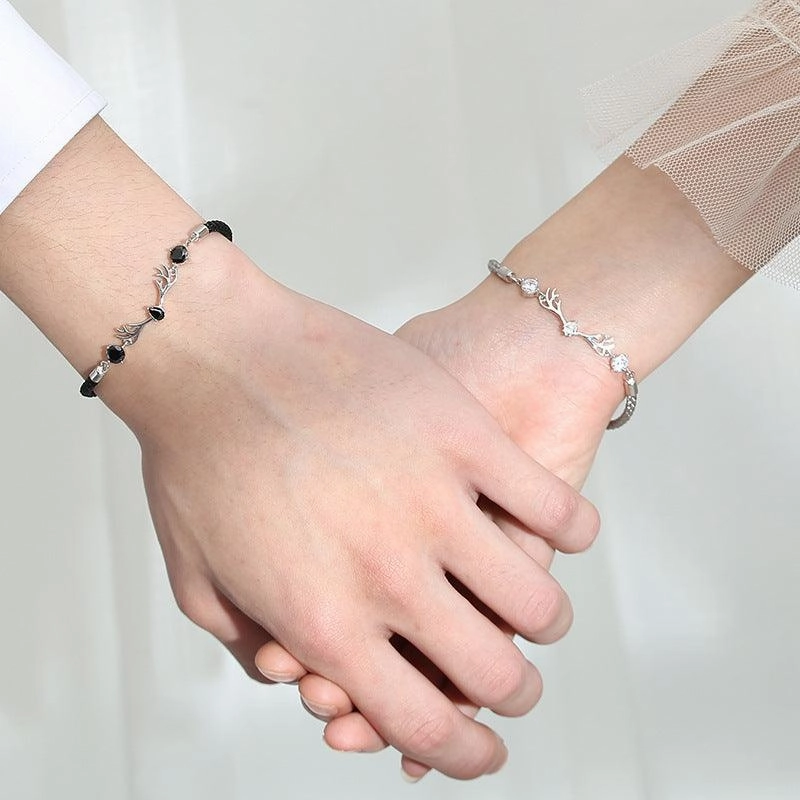 S925 Sterling Silver Deer Has Your Lovers Bracelet 