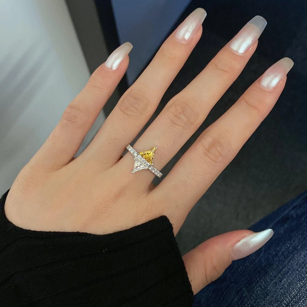 S925 Sterling Silver Ring Triangle Color Zirconium Affordable Luxury Fashion