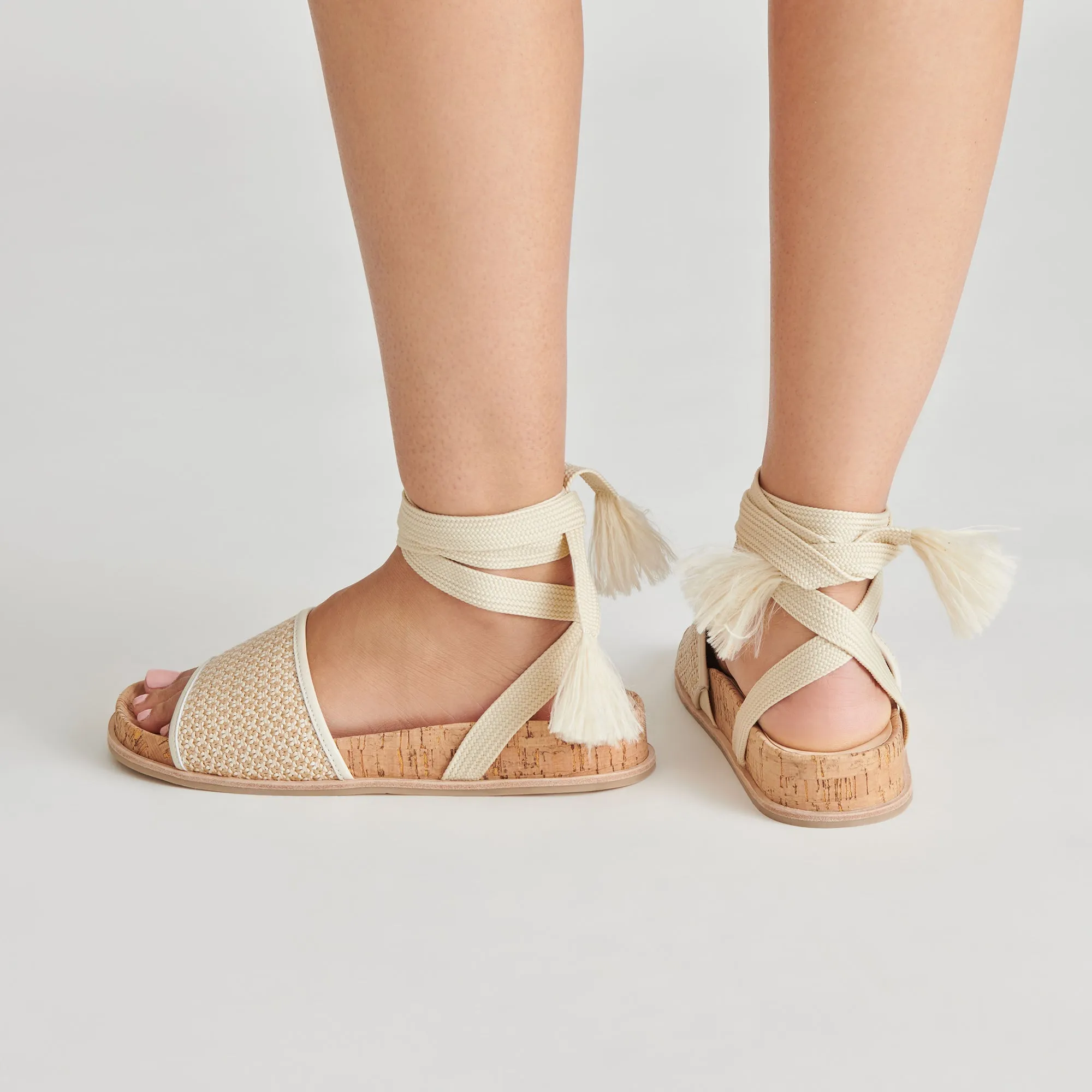 SALACY SANDALEN WEIß NATUR RAFFIA