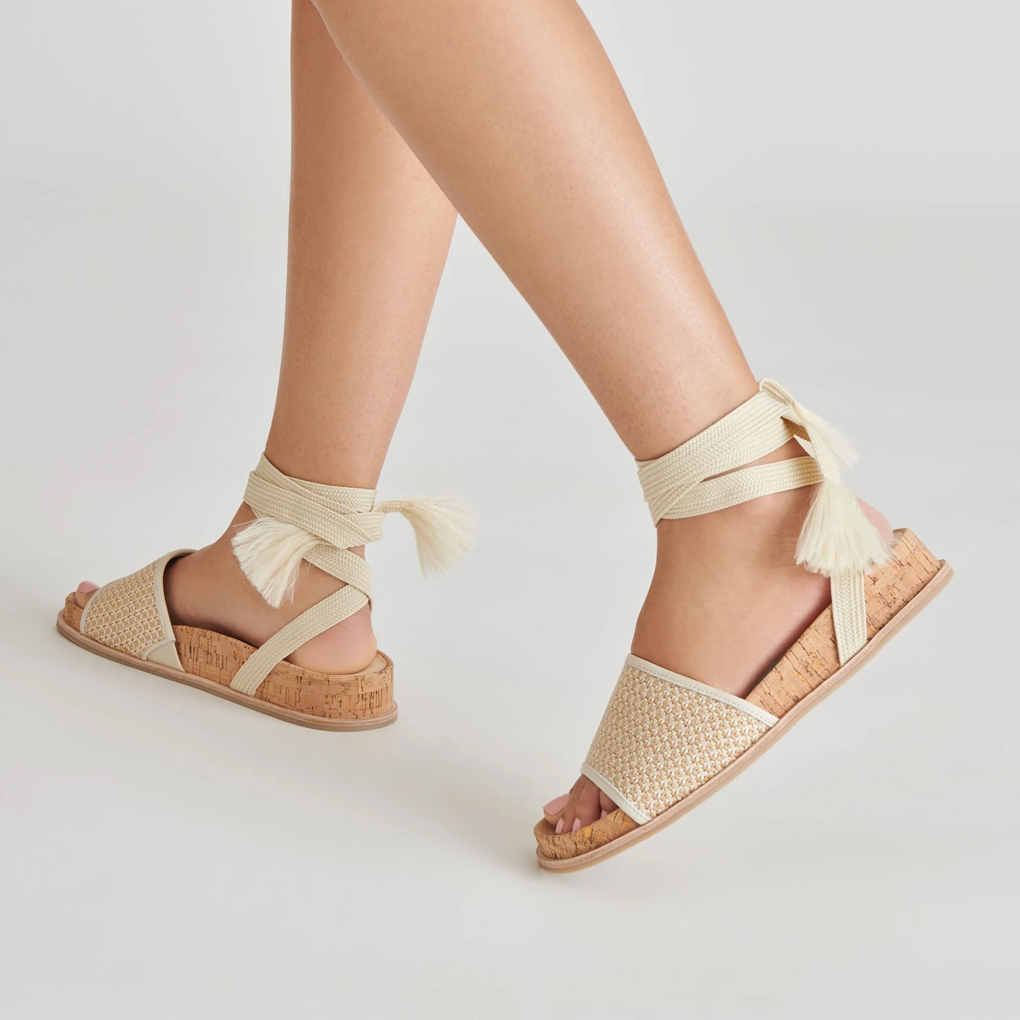 SALACY SANDALEN WEIß NATUR RAFFIA