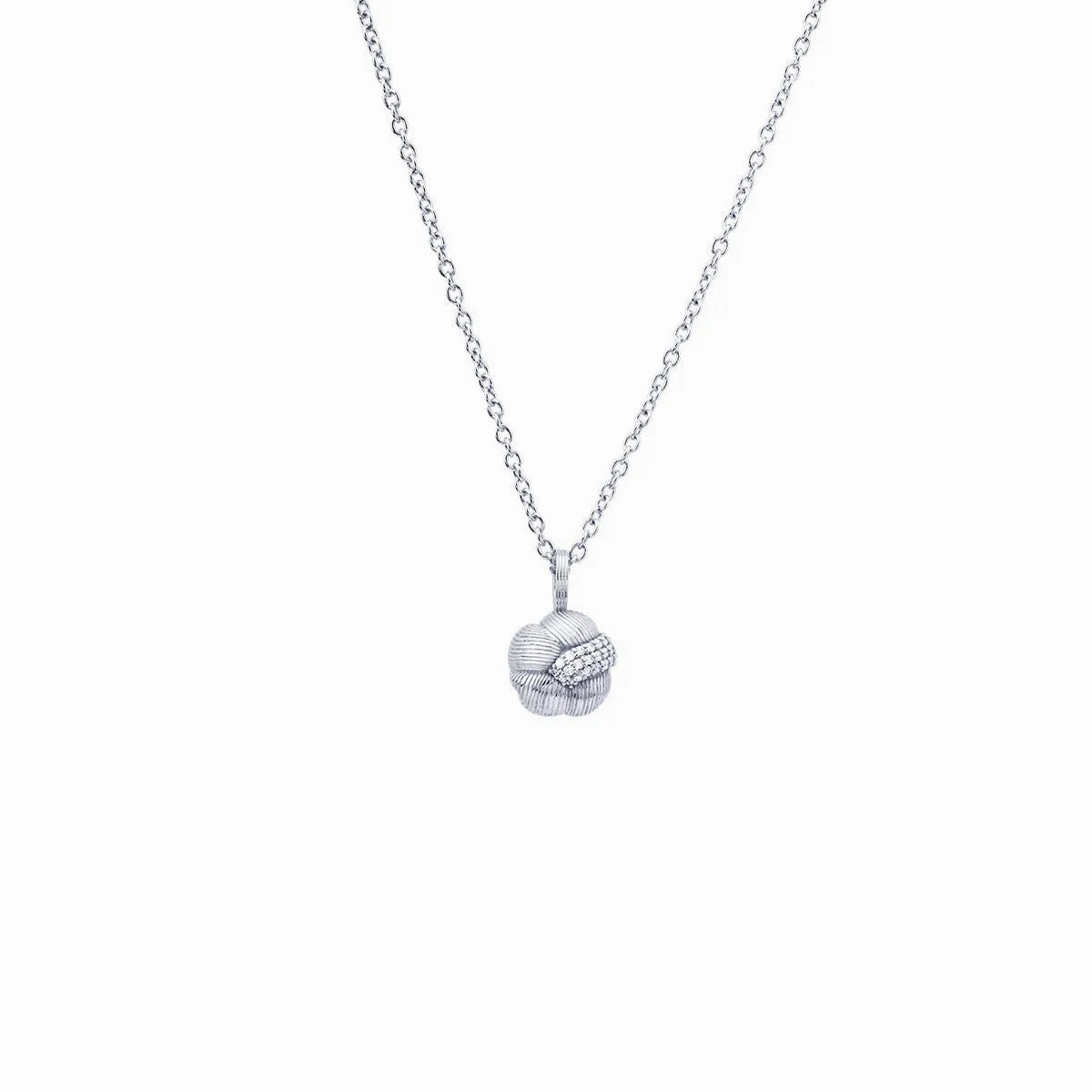 Sav 18K Whitegold Pendant w. 27 Diamonds