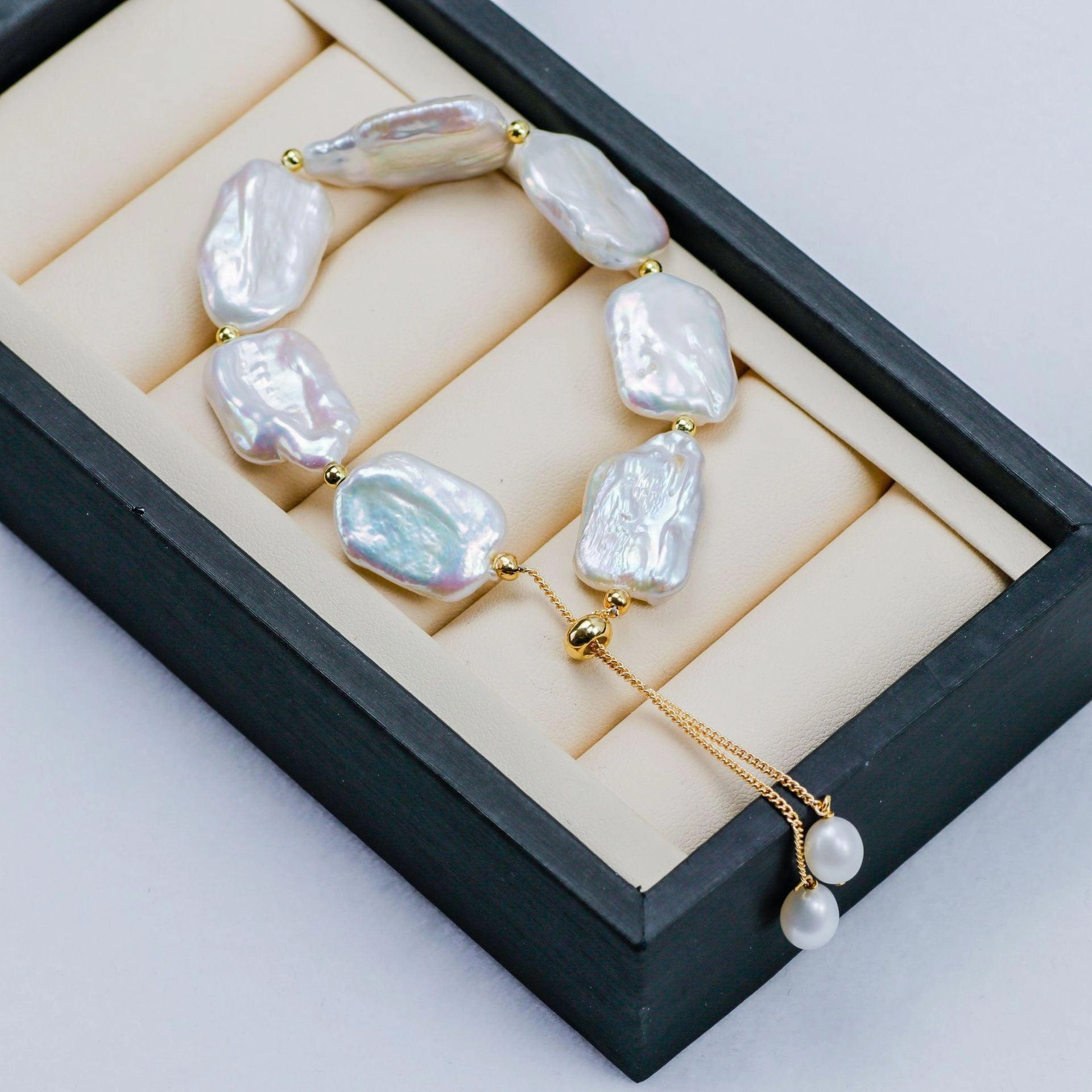 Shaped Baroque Freshwater Pearl 14-15mm Square Bead Bracelet