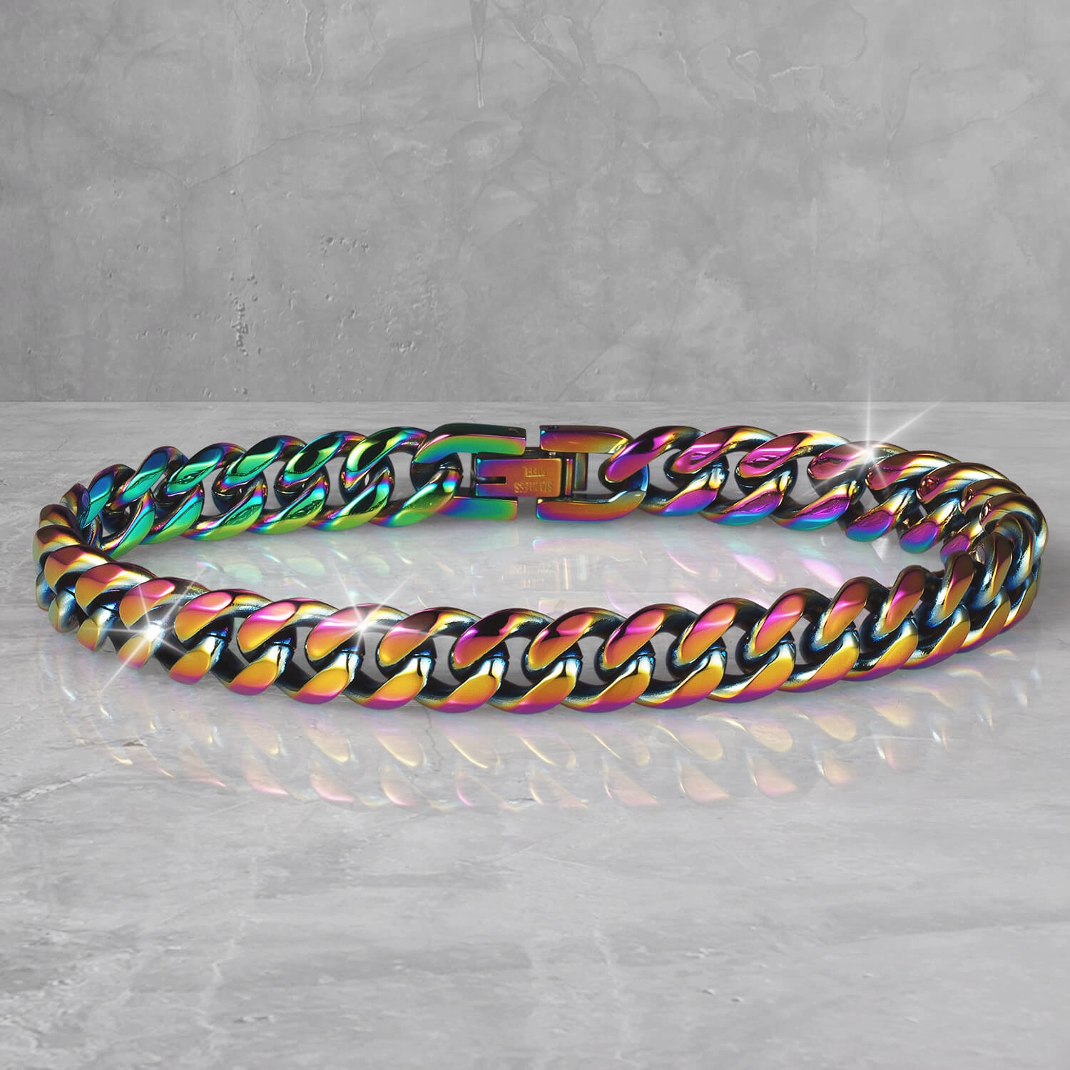 Sheen Curb Bracelet