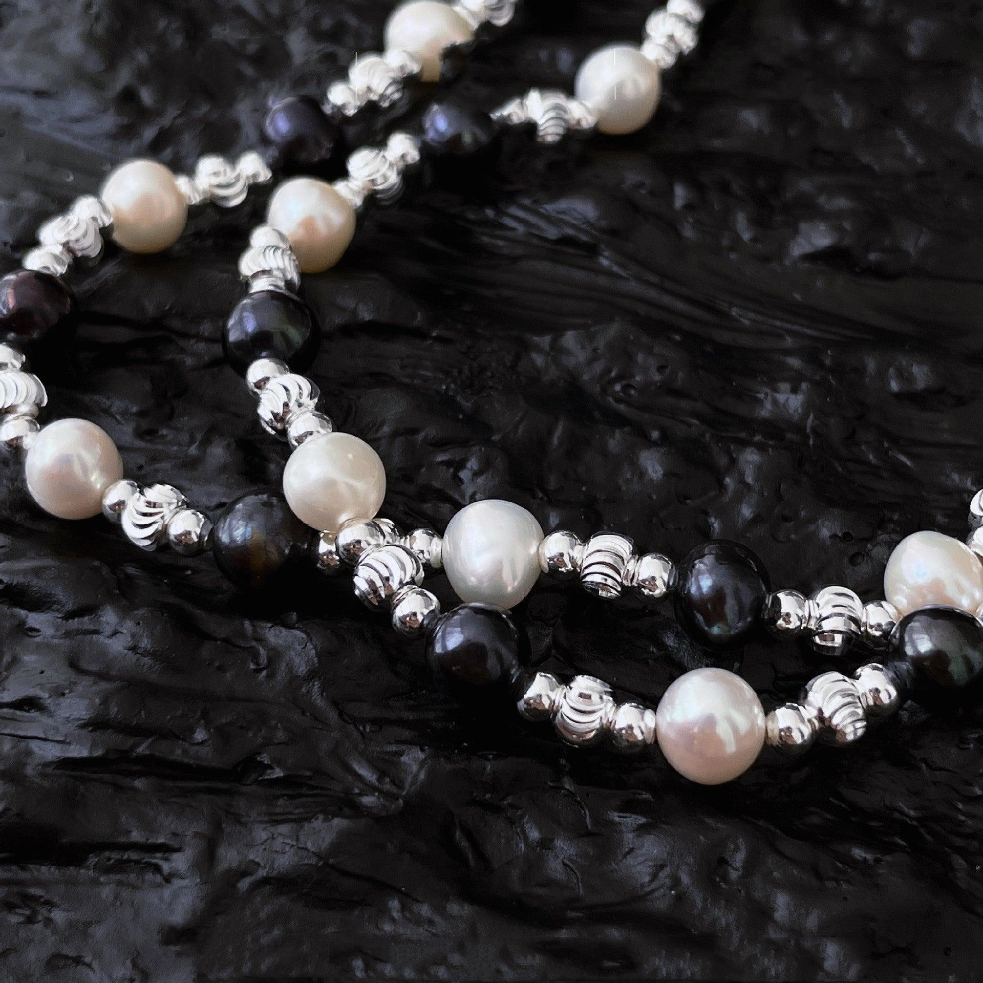 Silver Black And White Pearl Laser Bead Necklace