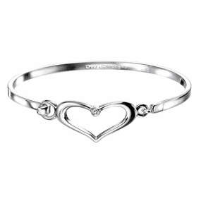 Silver Cut Out Heart Bngle texture-silver-ornament  