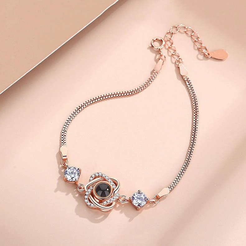Silver Double Heart Projection Bracelet Ladies Simple