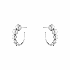 Silver Moonlight Grapes Earrings texture-silver-ornament  