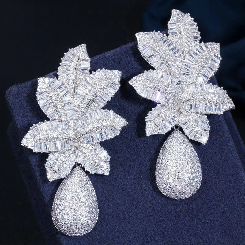 Silver Needle Gradient Cubic Zirconia Three-Color Electroplated Stud Earrings