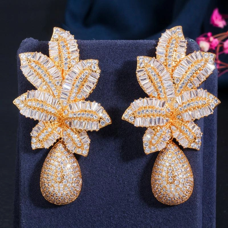 Silver Needle Gradient Cubic Zirconia Three-Color Electroplated Stud Earrings