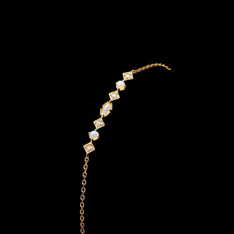 Simple Diamond Australian Treasure Bracelet Lady 