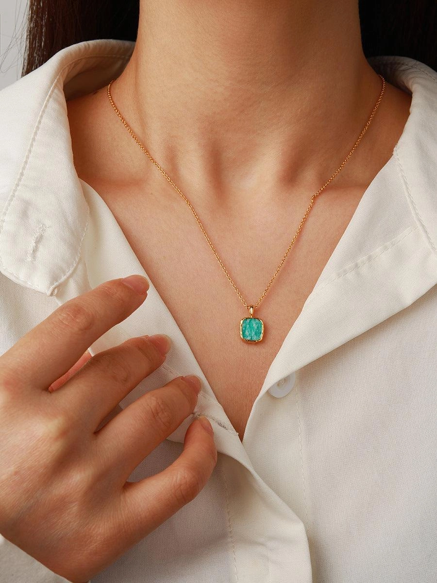 Simple Natural Tianhe Stone Moonlight Necklace