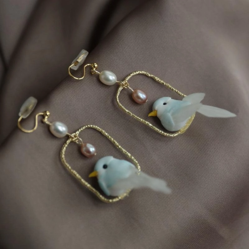 Simulated Bird Earrings With Ancient Style Creativity