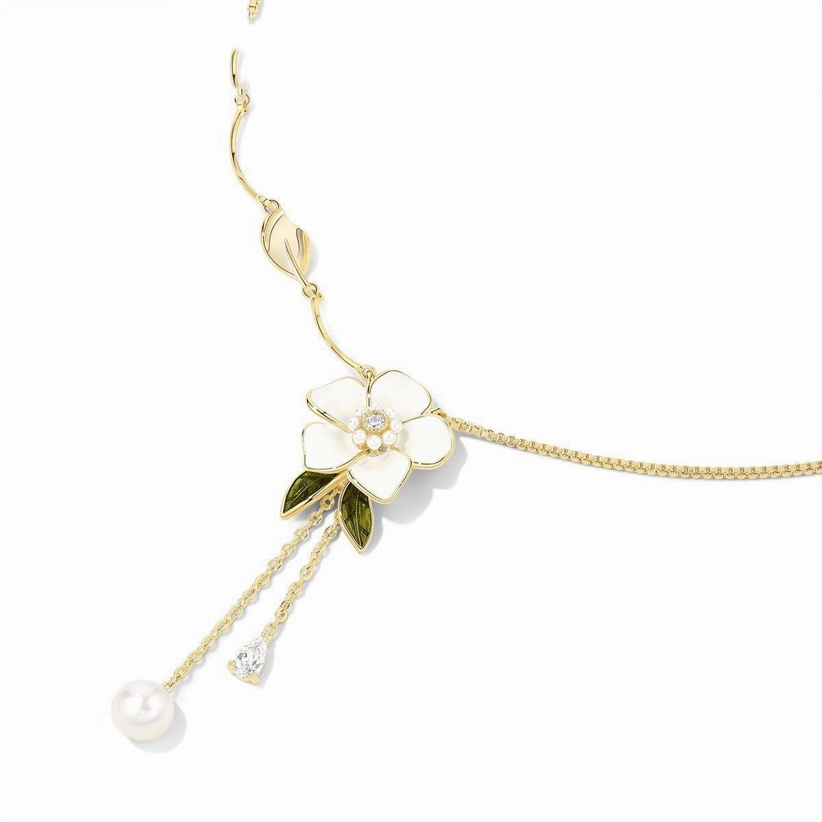 Small Niche Design With Advanced Sense Clavicle Chain