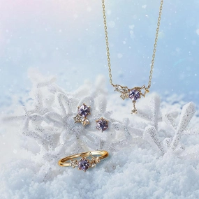Snow Star Tanzanian Zirconium Moonstone Necklace 