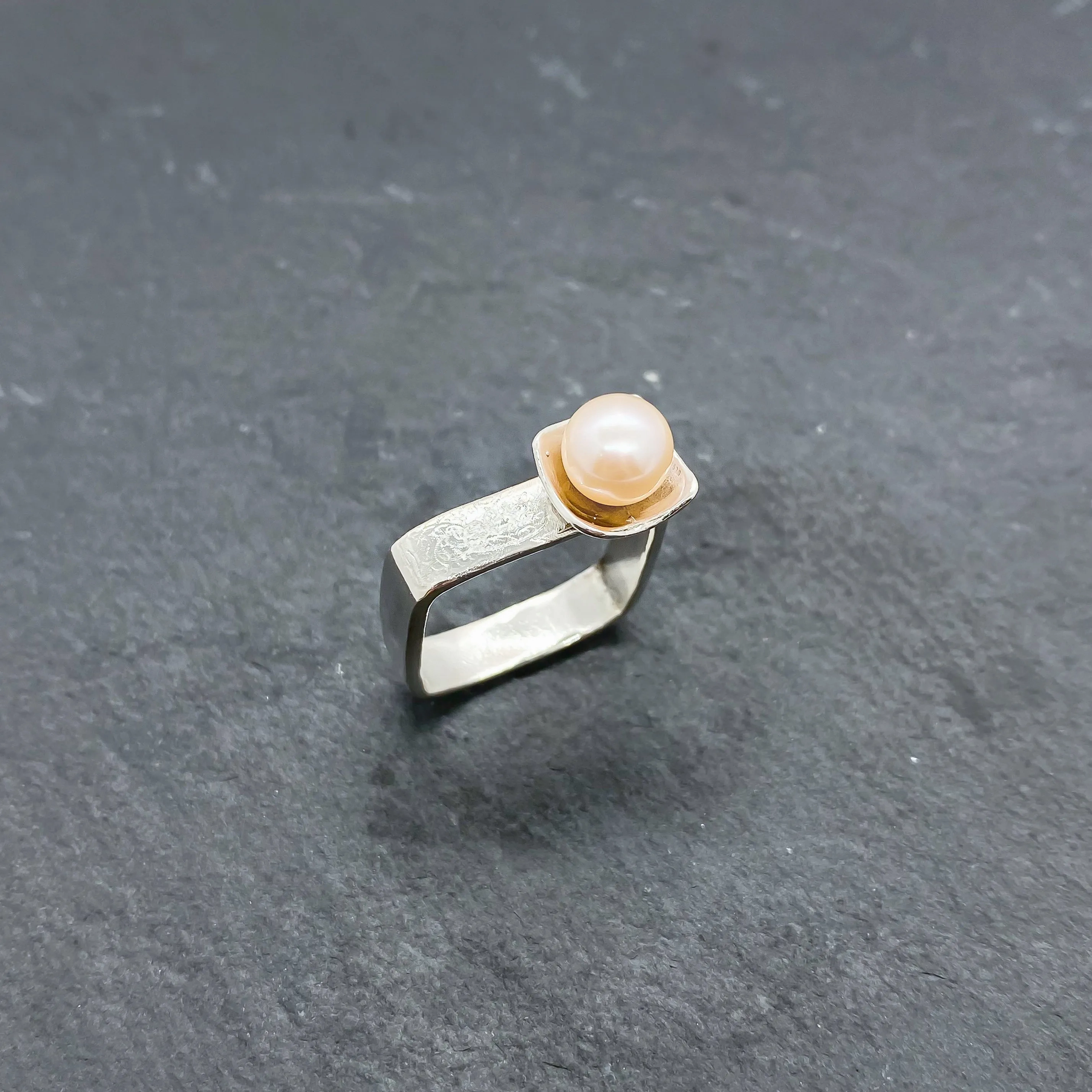 Square on Square Stacking Ring