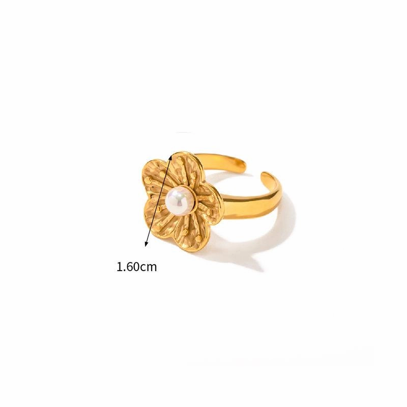 Stainless Steel Retro Flower Jewelry Set