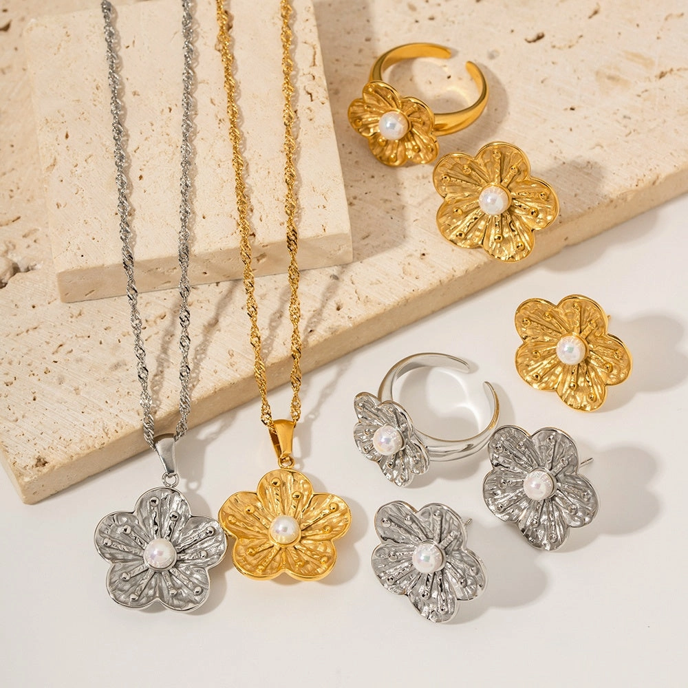 Stainless Steel Retro Flower Jewelry Set 
