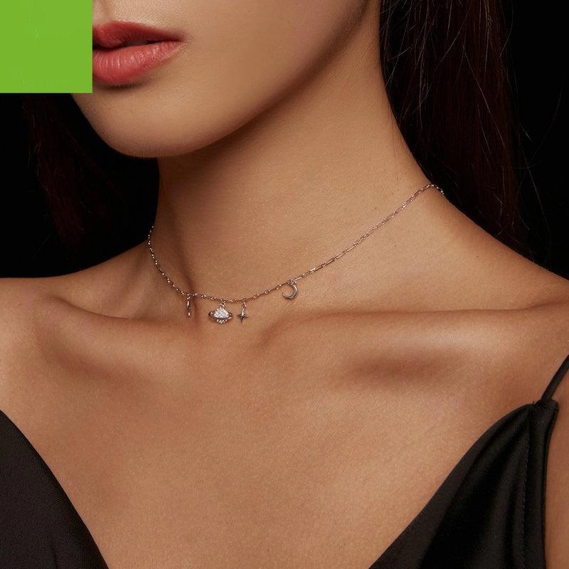 Star-plated Moon Collarbone Chain