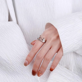 Sterling Silver Hollow Inlaid Zircon Irregular Ring 