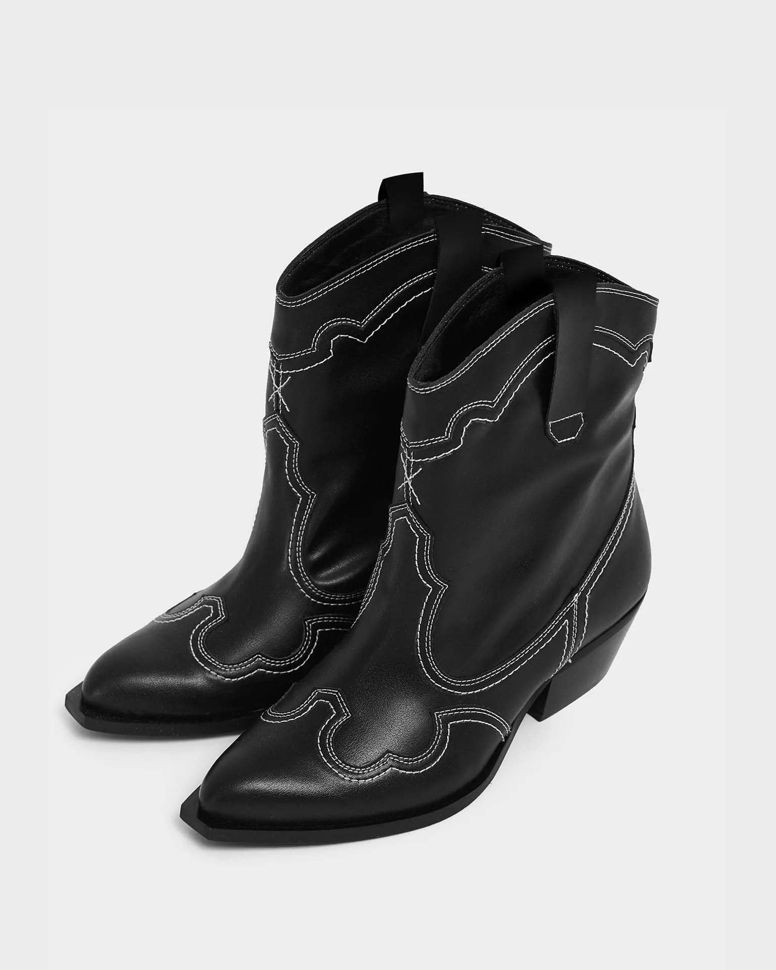 Stitchy Damen Cowboystiefel aus veganem Maisleder | Schwarz
