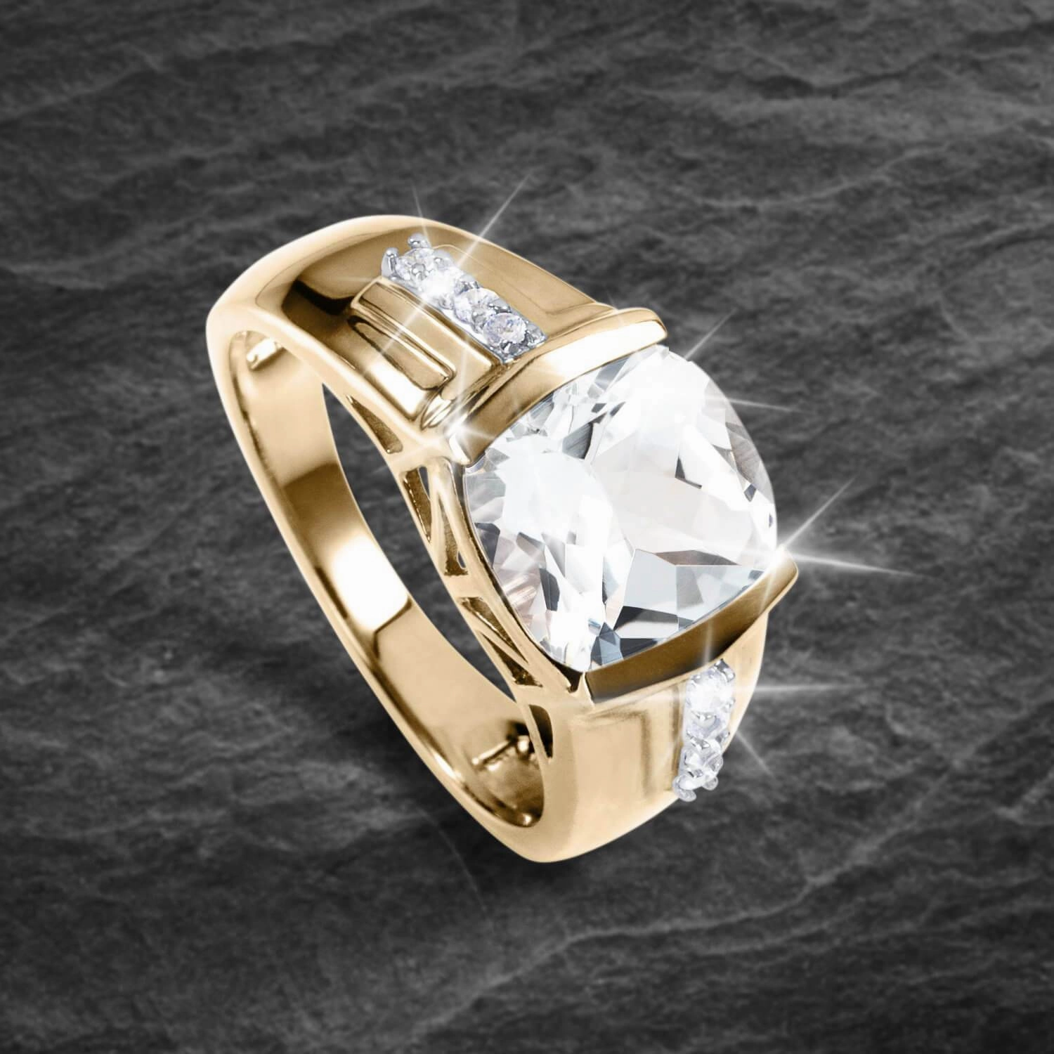 Supreme White Topaz Ring