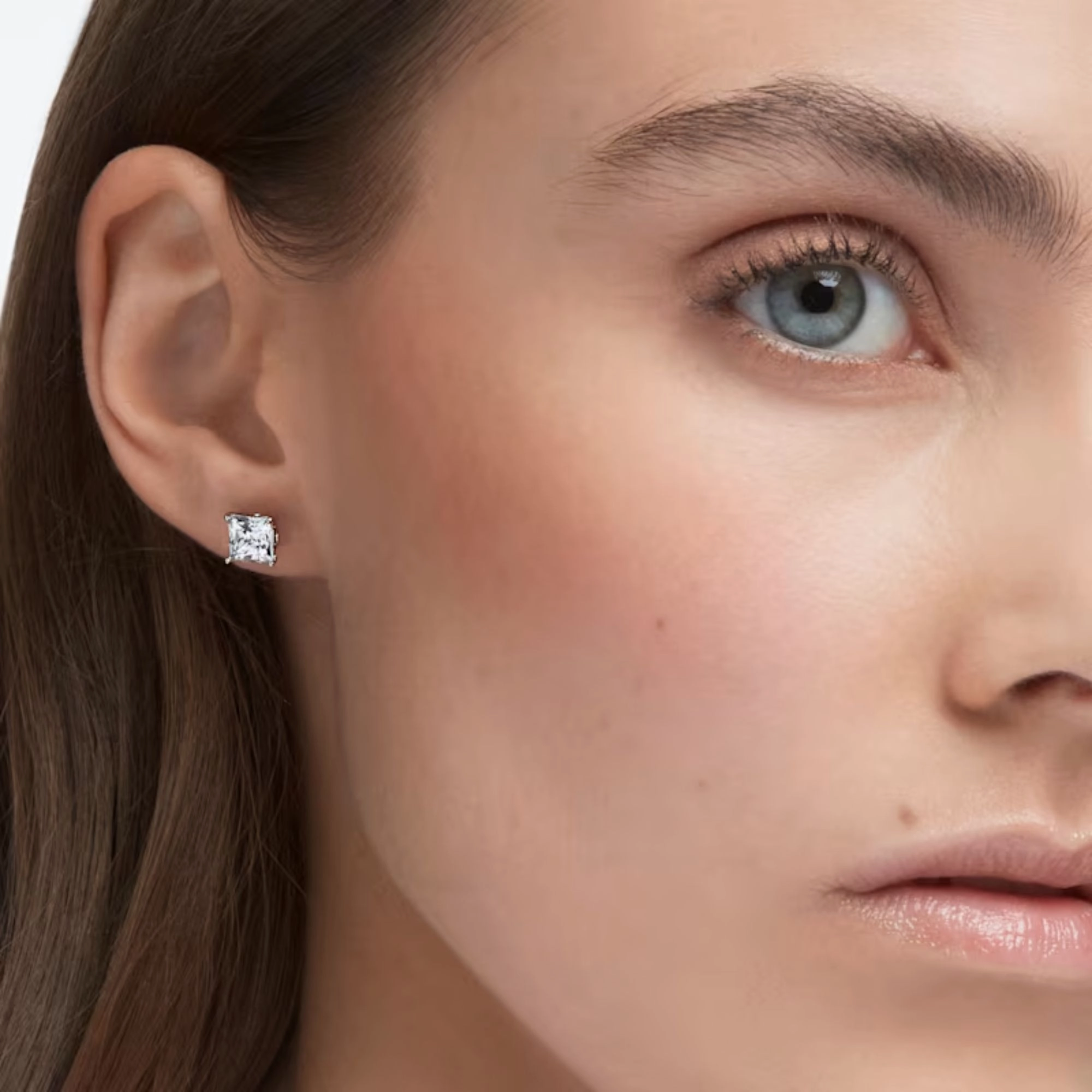 Swarovski Attract Stud Earrings Square cut, White, Rhodium Plated