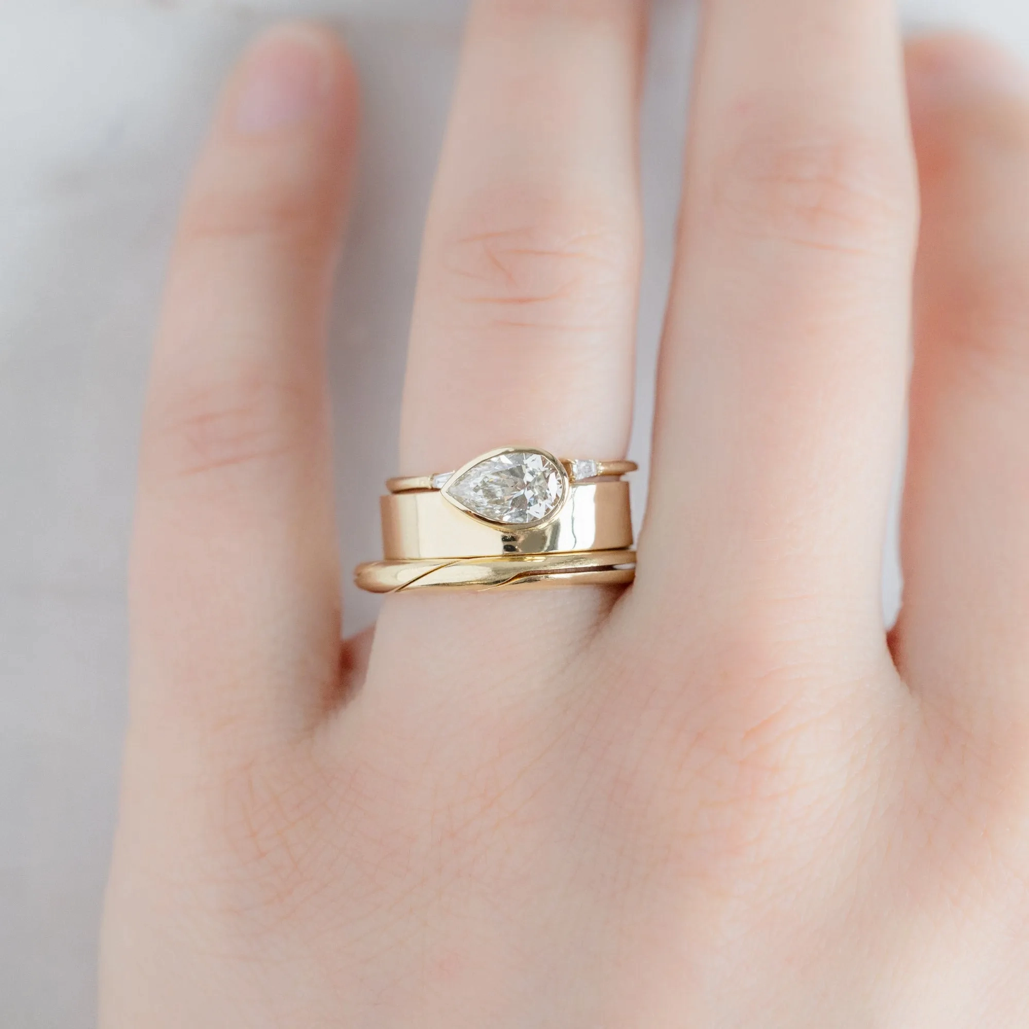 The Love Story Ring with a White Diamond | Yellow Gold